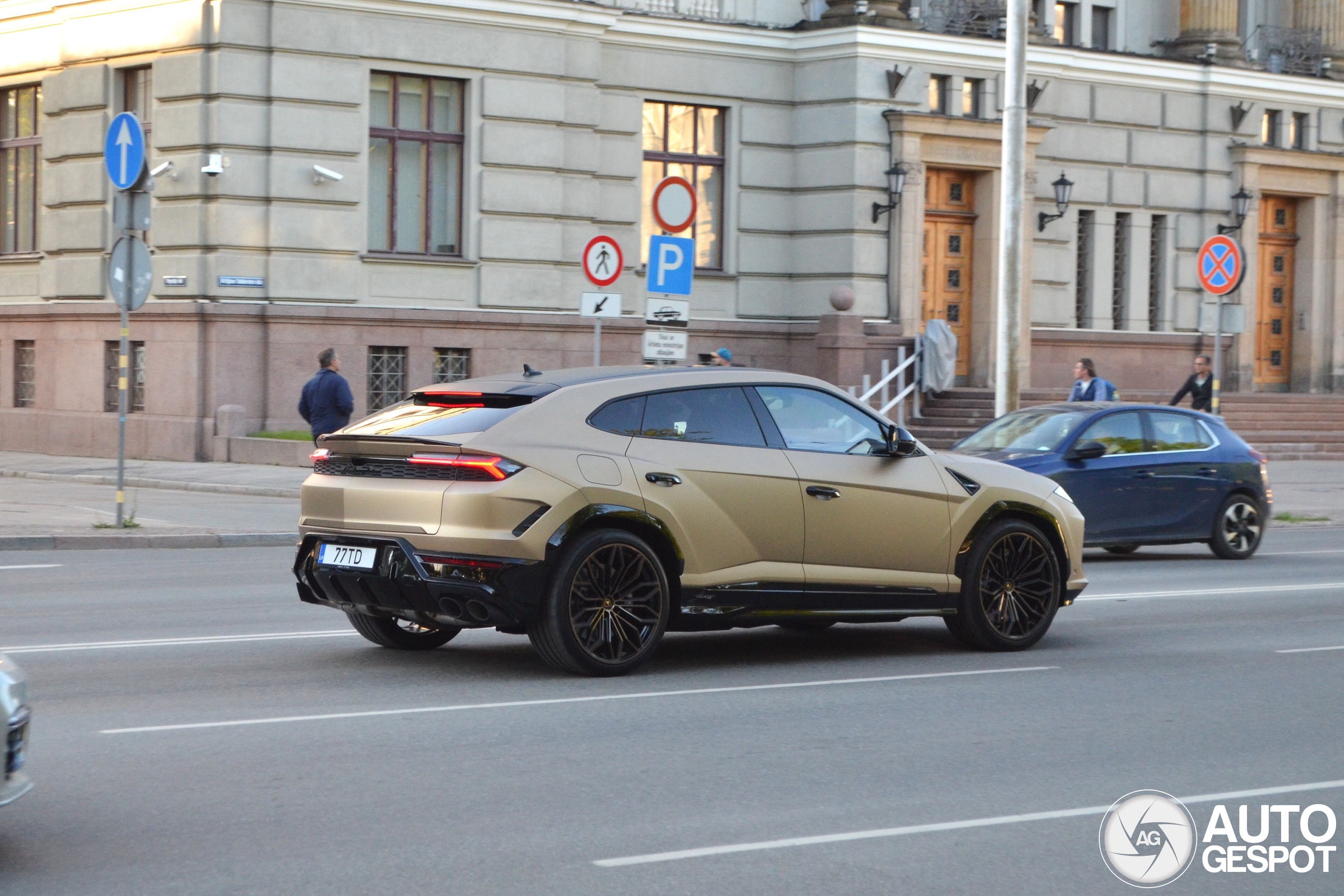 Lamborghini Urus SE