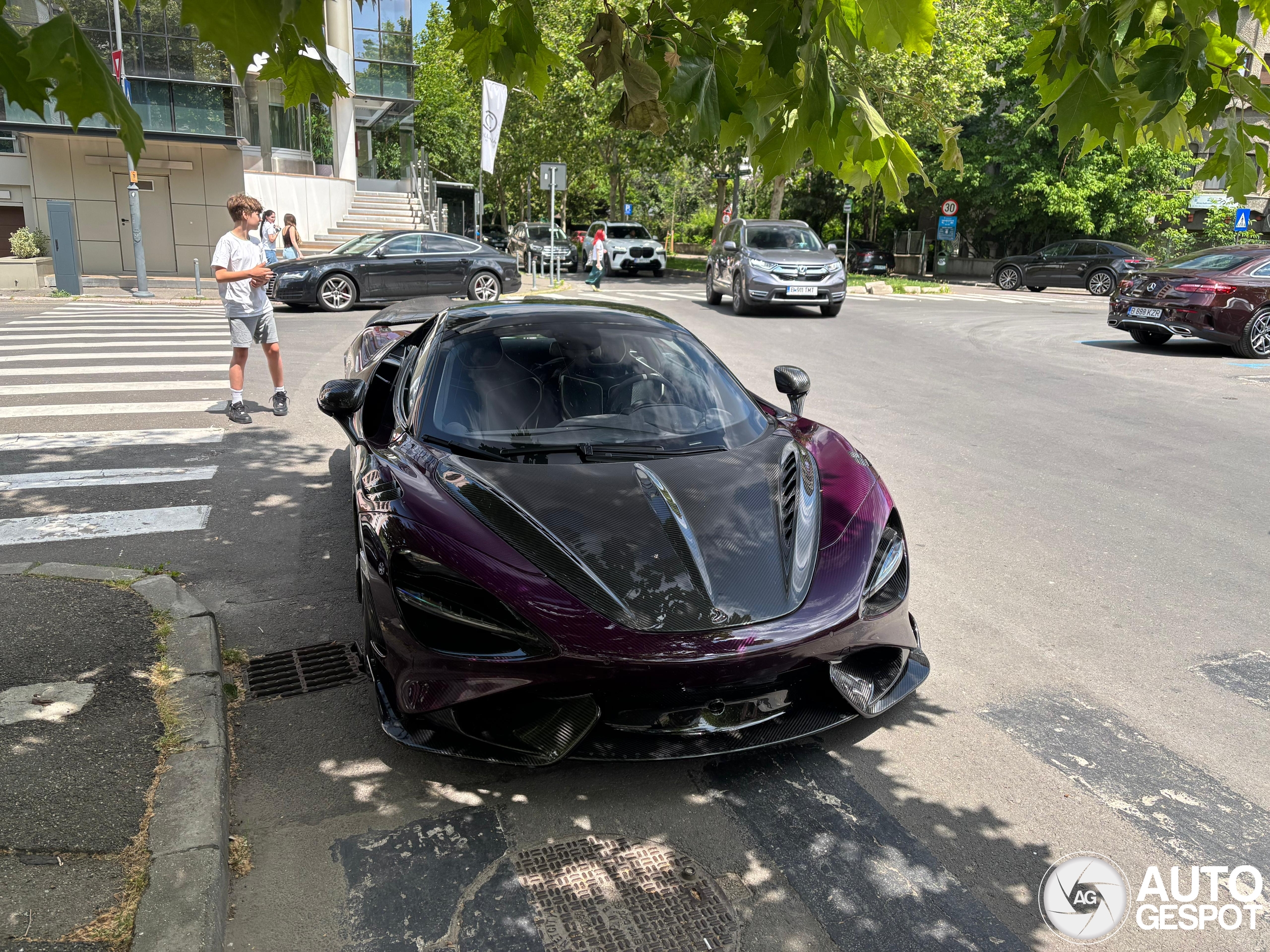 McLaren 765LT Spider TopCar Design