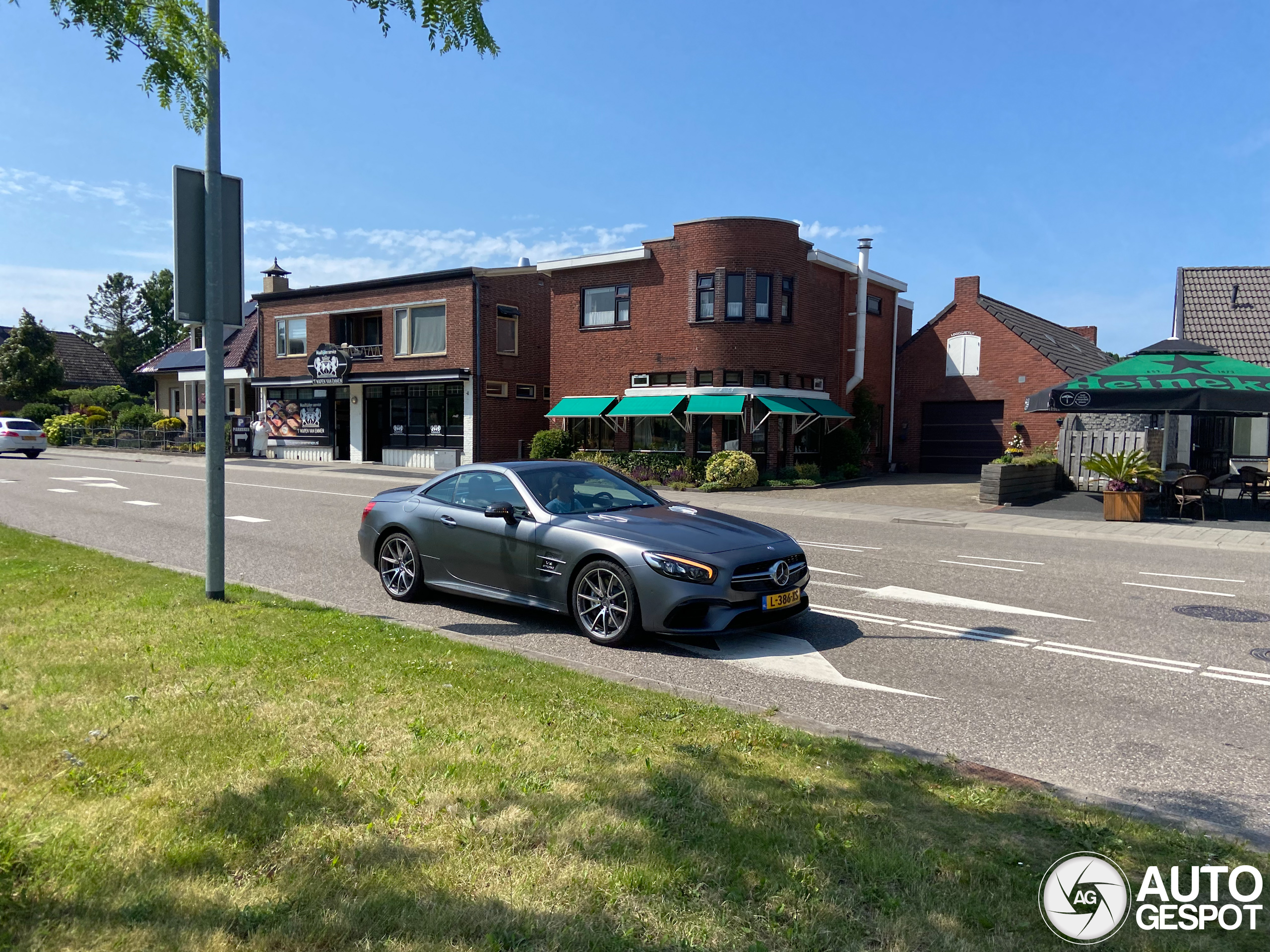 Mercedes-AMG SL 63 R231 2016