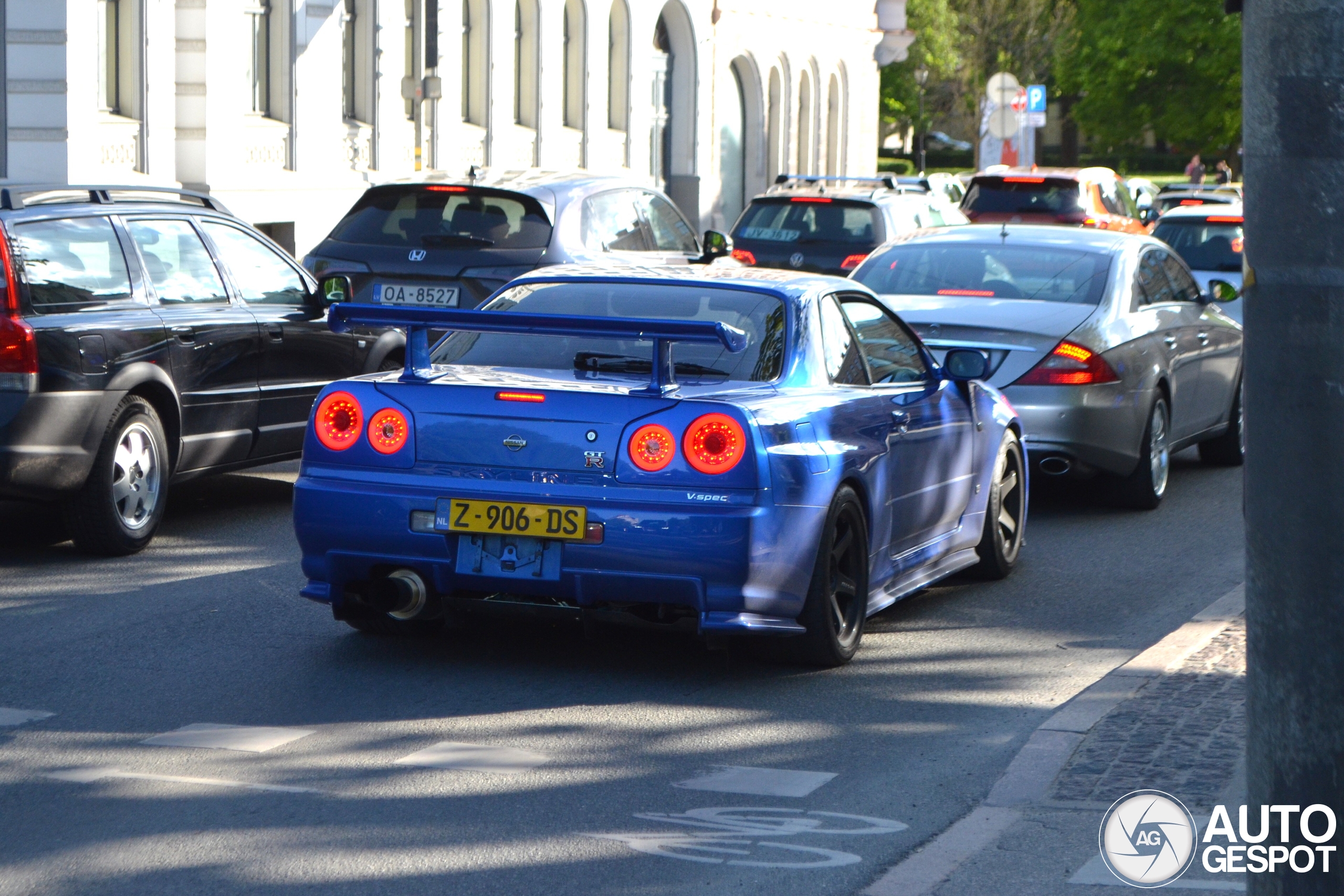 Nissan Skyline R34 GT-R V-Spec