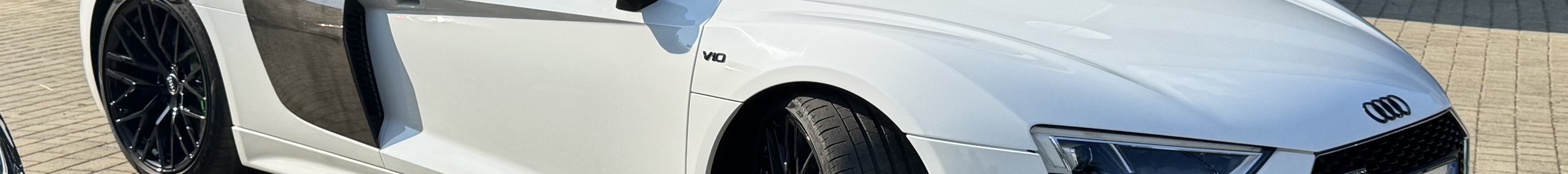 Audi R8 V10 Spyder 2016