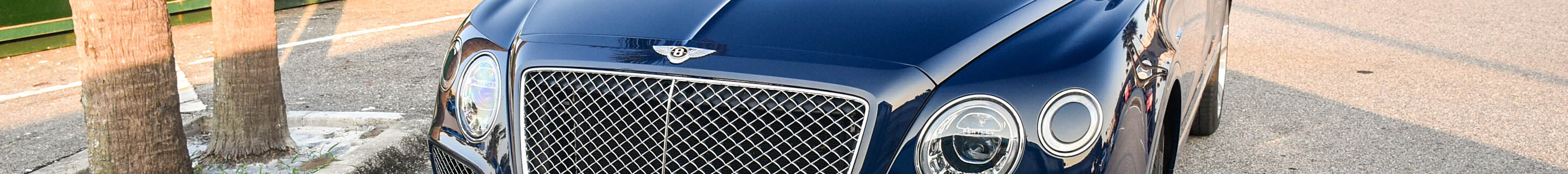 Bentley Bentayga V8