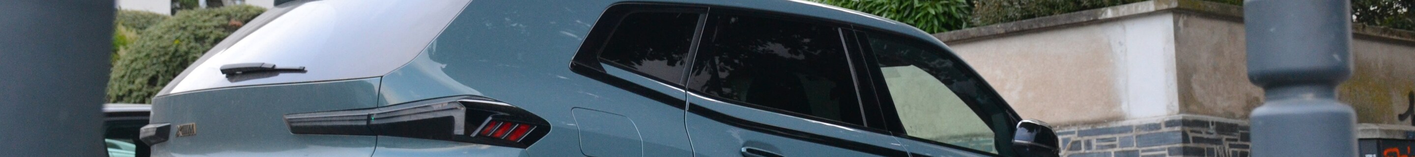 BMW XM G09
