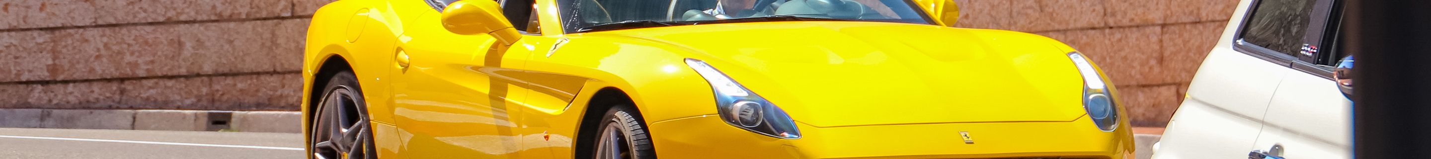 Ferrari California T