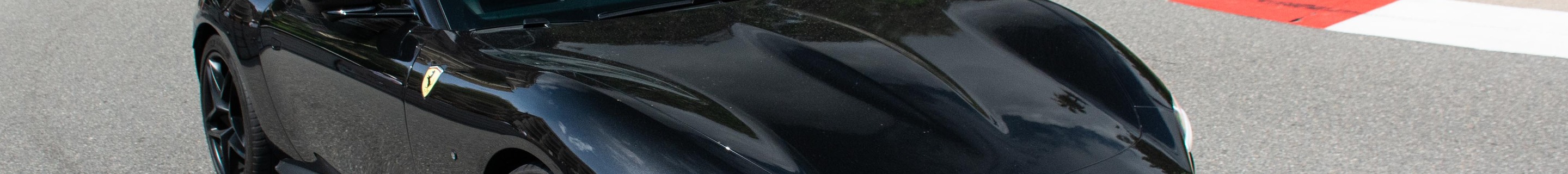 Ferrari Roma Spider