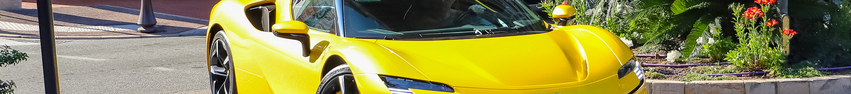 Ferrari SF90 Stradale