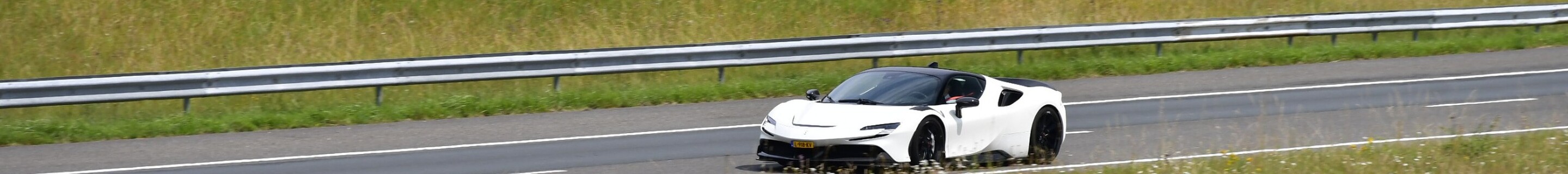 Ferrari SF90 Stradale Assetto Fiorano Novitec Rosso
