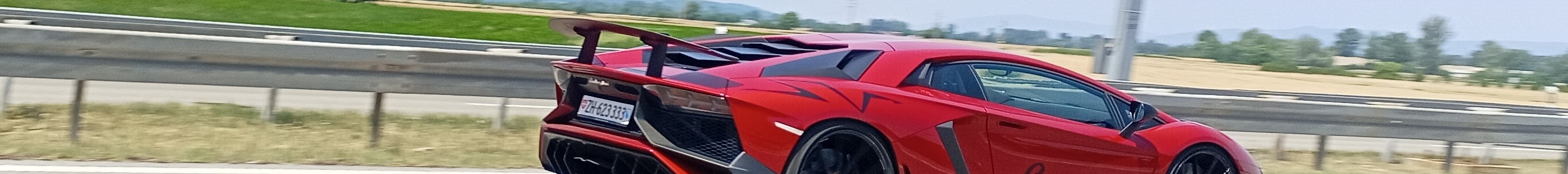 Lamborghini Aventador LP750-4 SuperVeloce