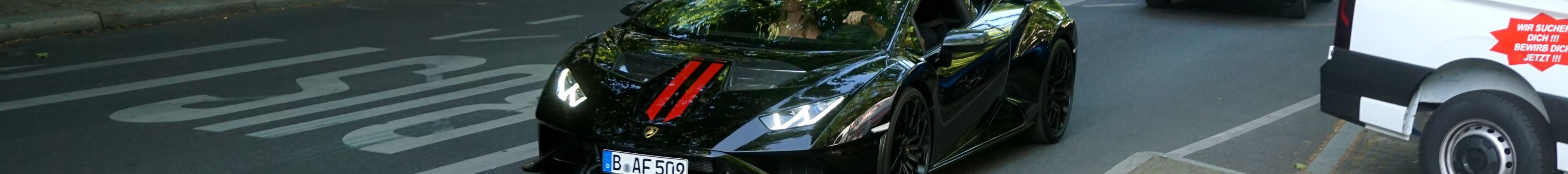 Lamborghini Huracán LP640-2 STO
