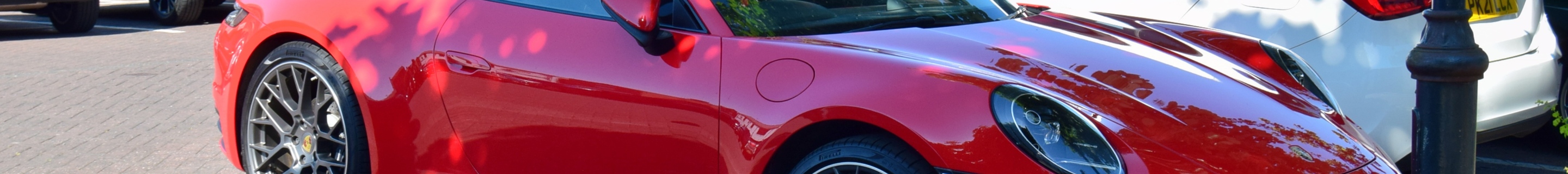 Porsche 992 Carrera 4S