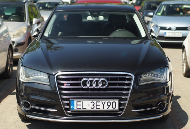 Audi S8 D4