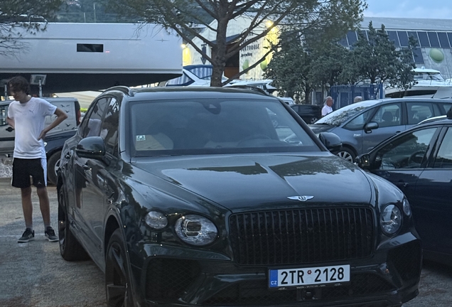 Bentley Bentayga Azure