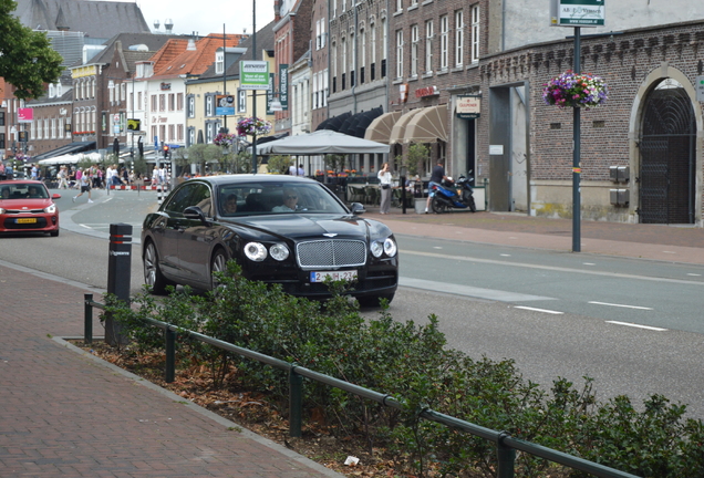 Bentley Flying Spur V8