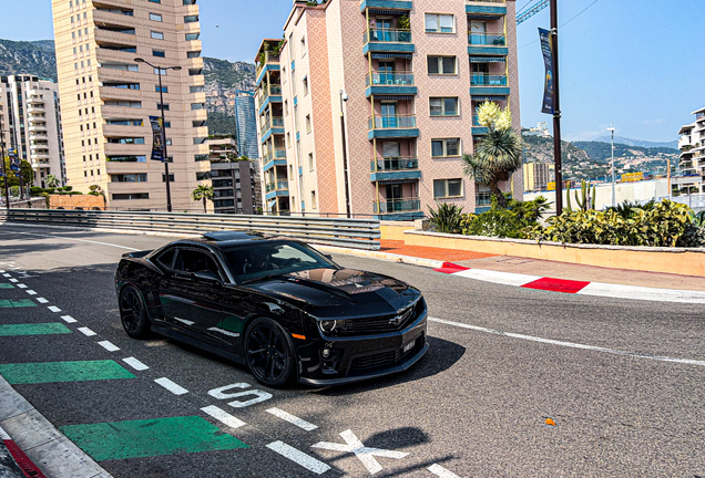 Chevrolet Camaro ZL1 2014