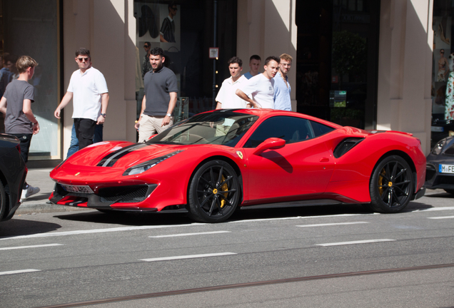 Ferrari 488 Pista