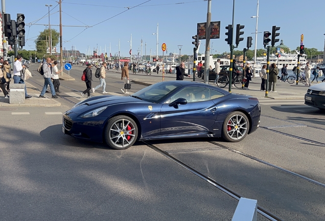 Ferrari California
