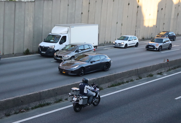 Ferrari GTC4Lusso