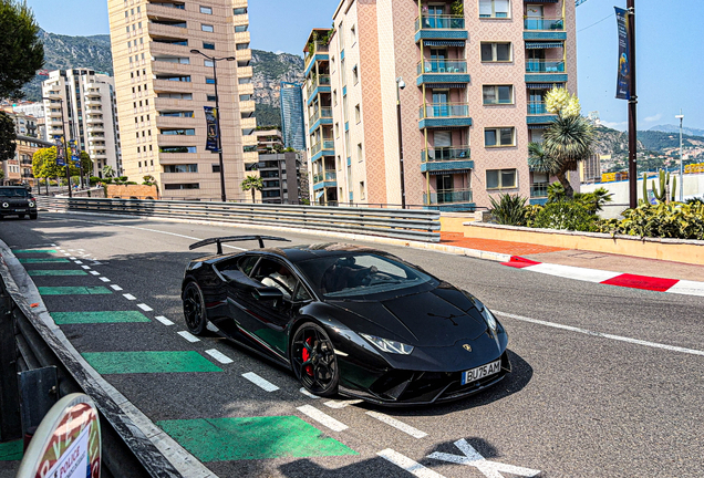 Lamborghini Huracán LP640-4 Performante