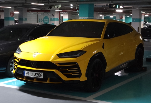 Lamborghini Urus