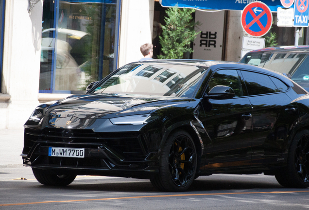 Lamborghini Urus Performante