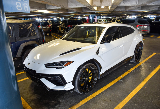 Lamborghini Urus S