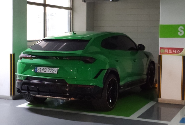 Lamborghini Urus S