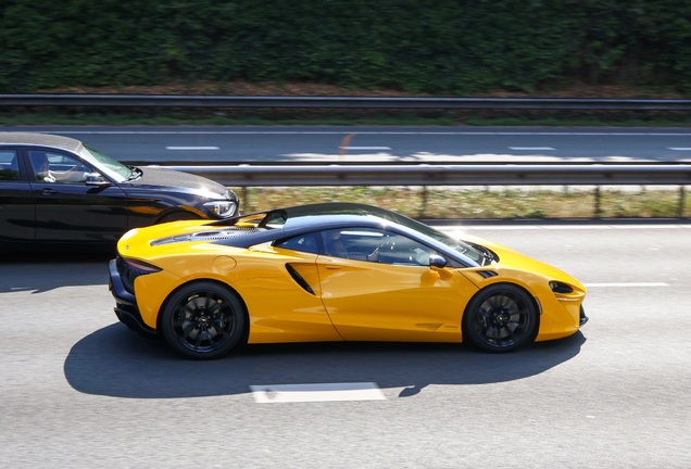 McLaren Artura
