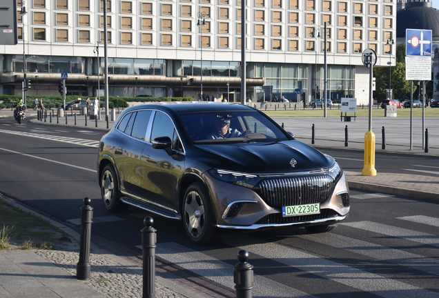 Mercedes-Maybach EQS 680 SUV