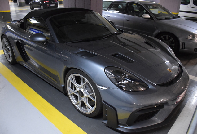 Porsche 718 Spyder RS