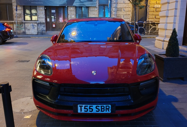 Porsche 95B Macan GTS MkIII