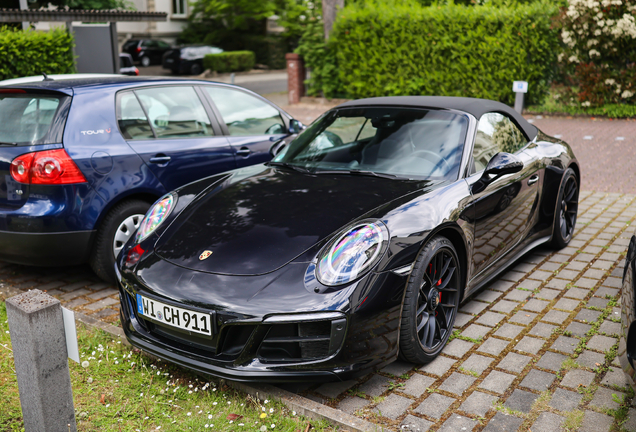 Porsche 991 Carrera 4 GTS Cabriolet MkII