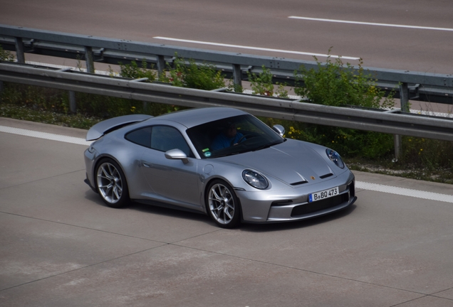 Porsche 992 GT3 Touring
