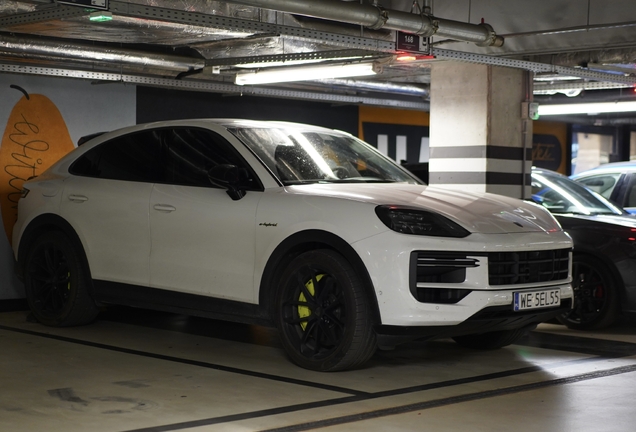 Porsche Cayenne Coupé Turbo E-Hybrid