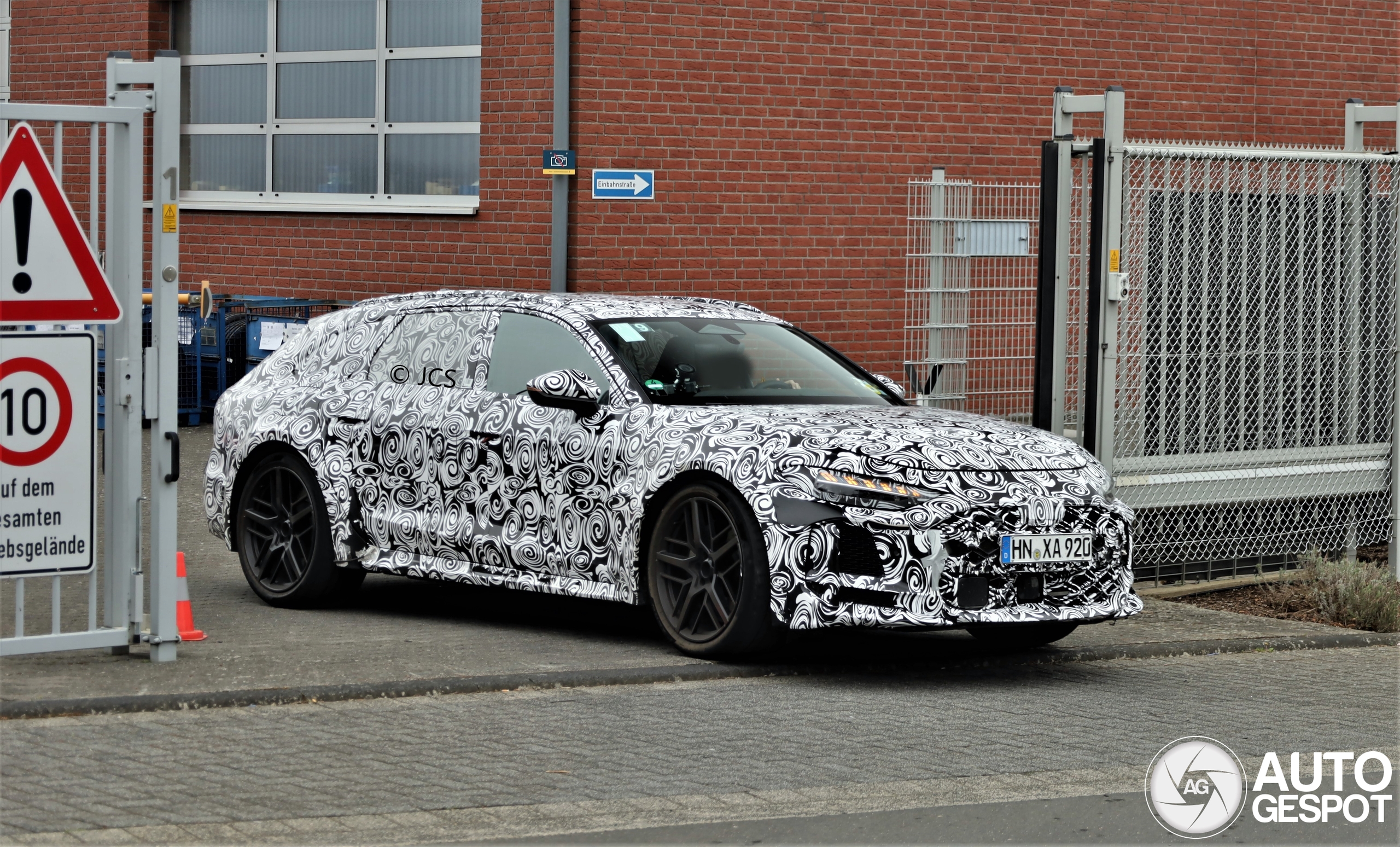 Audi RS6 Avant C9
