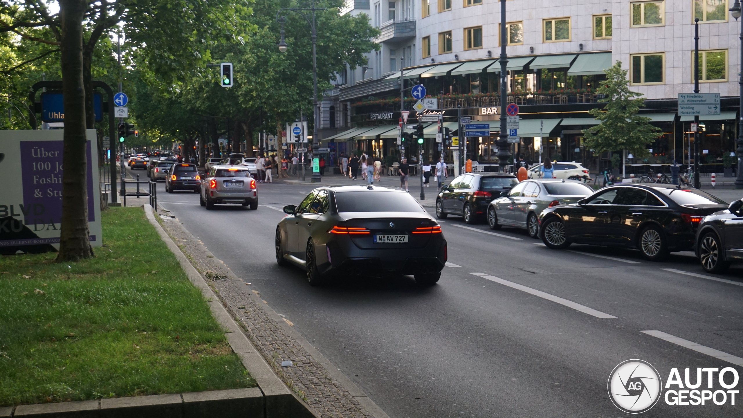 BMW M5 G90
