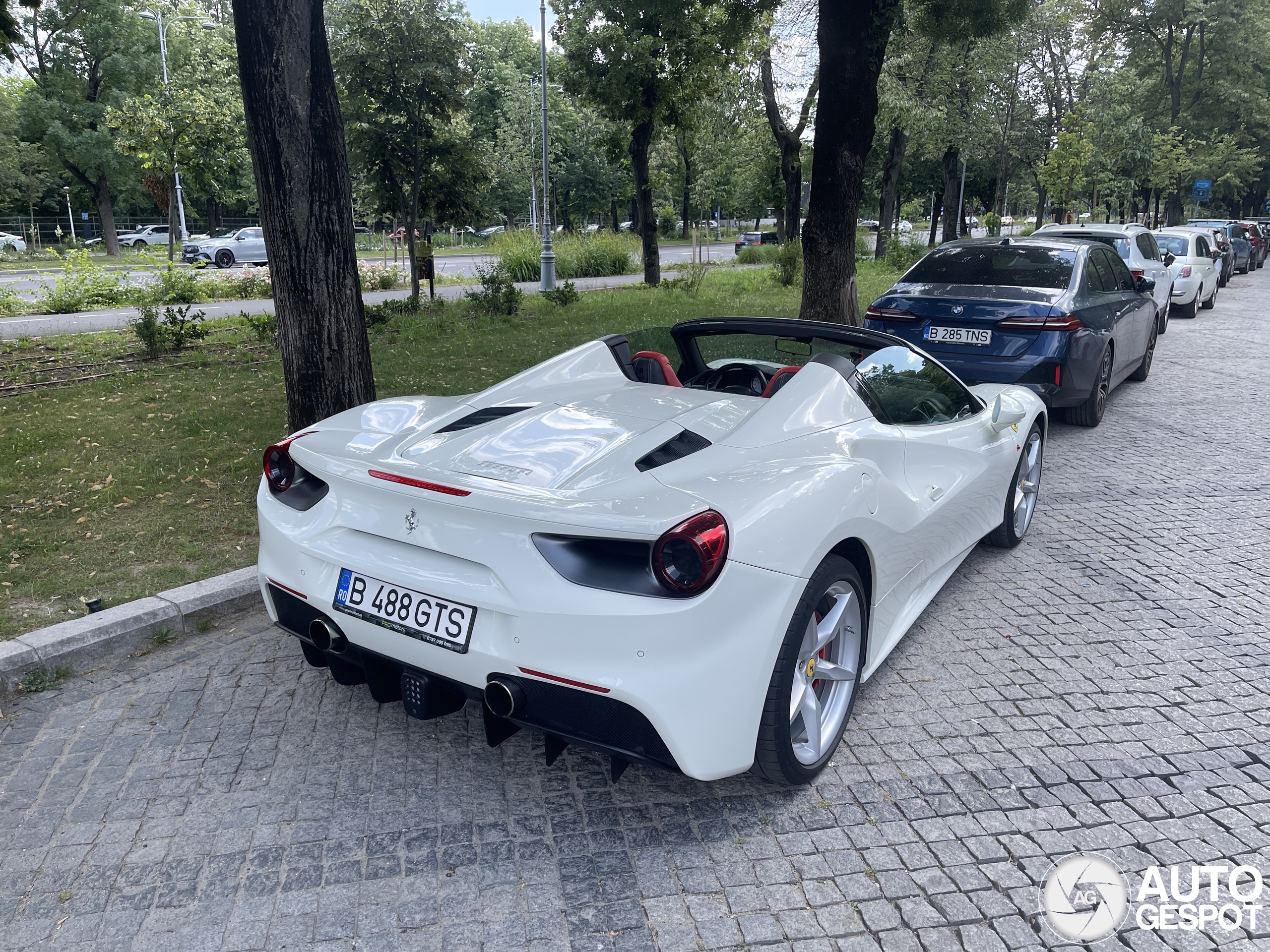 Ferrari 488 Spider