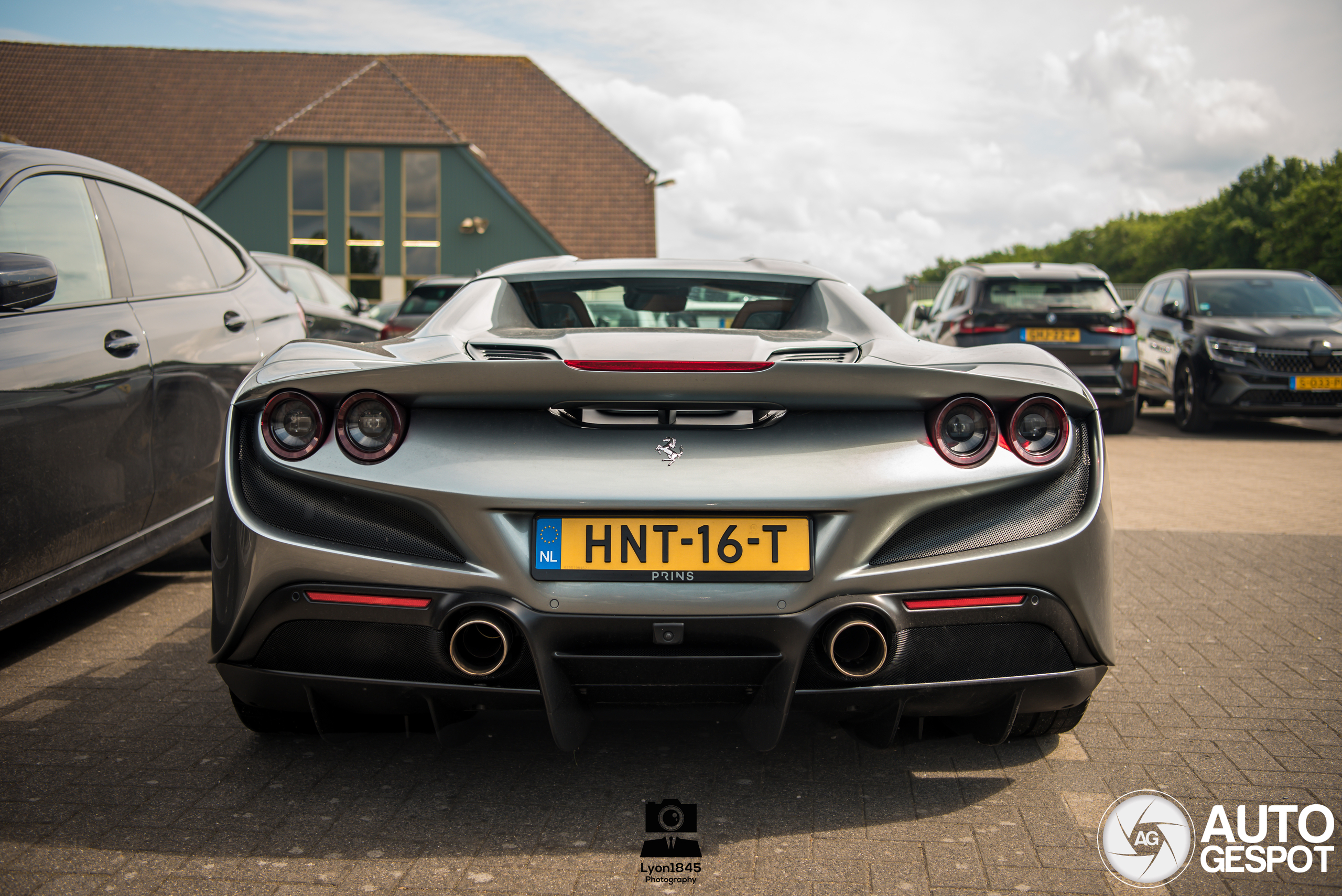 Ferrari F8 Spider