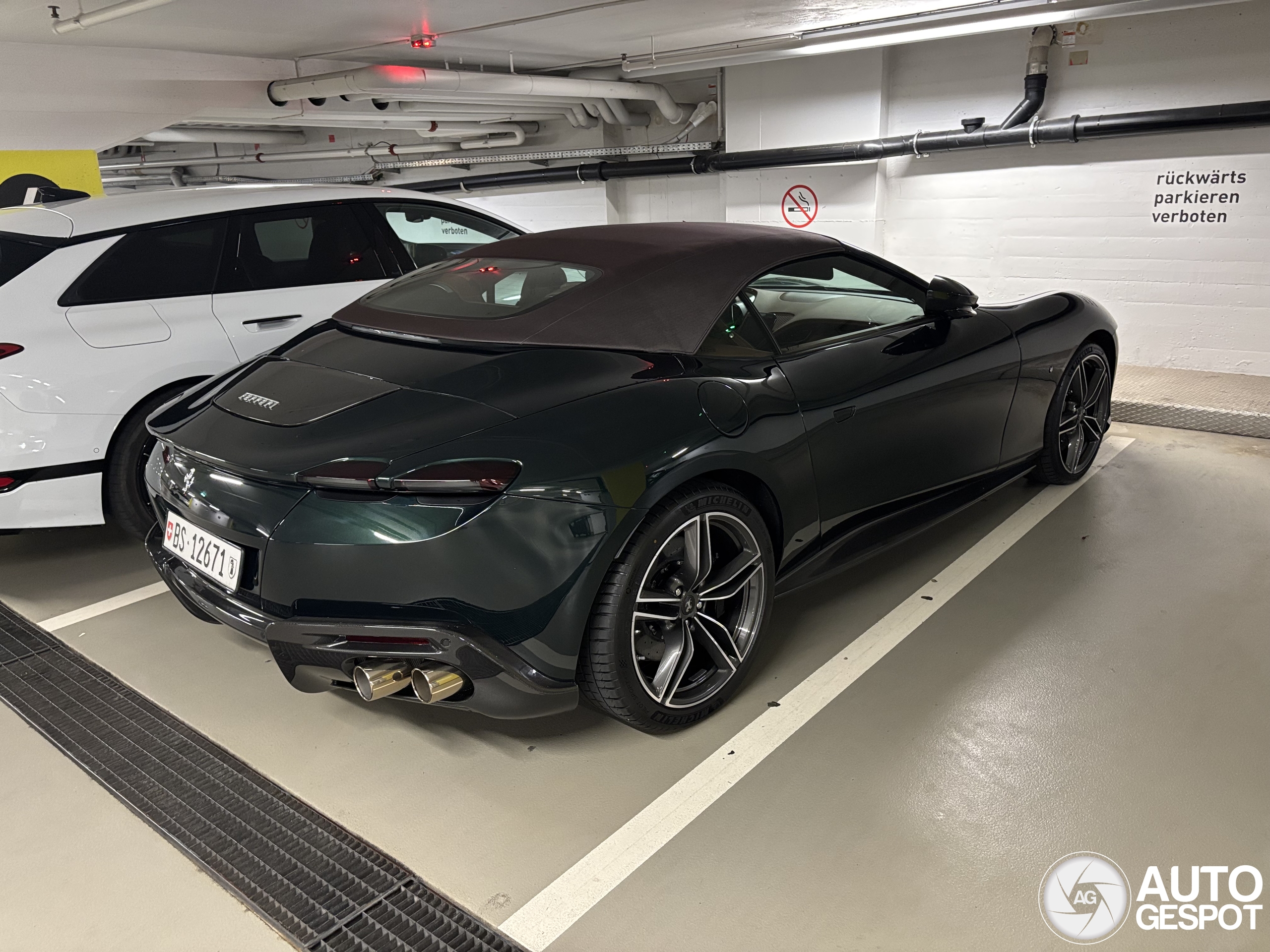 Ferrari Roma Spider