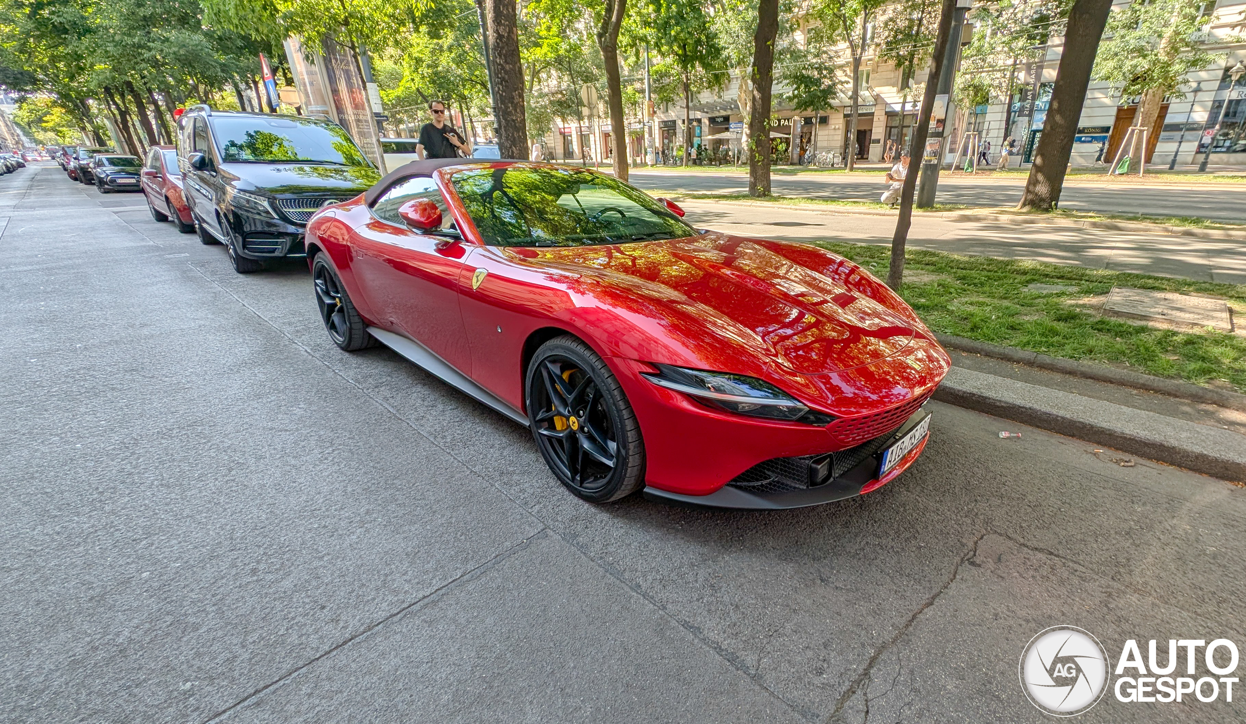 Ferrari Roma Spider