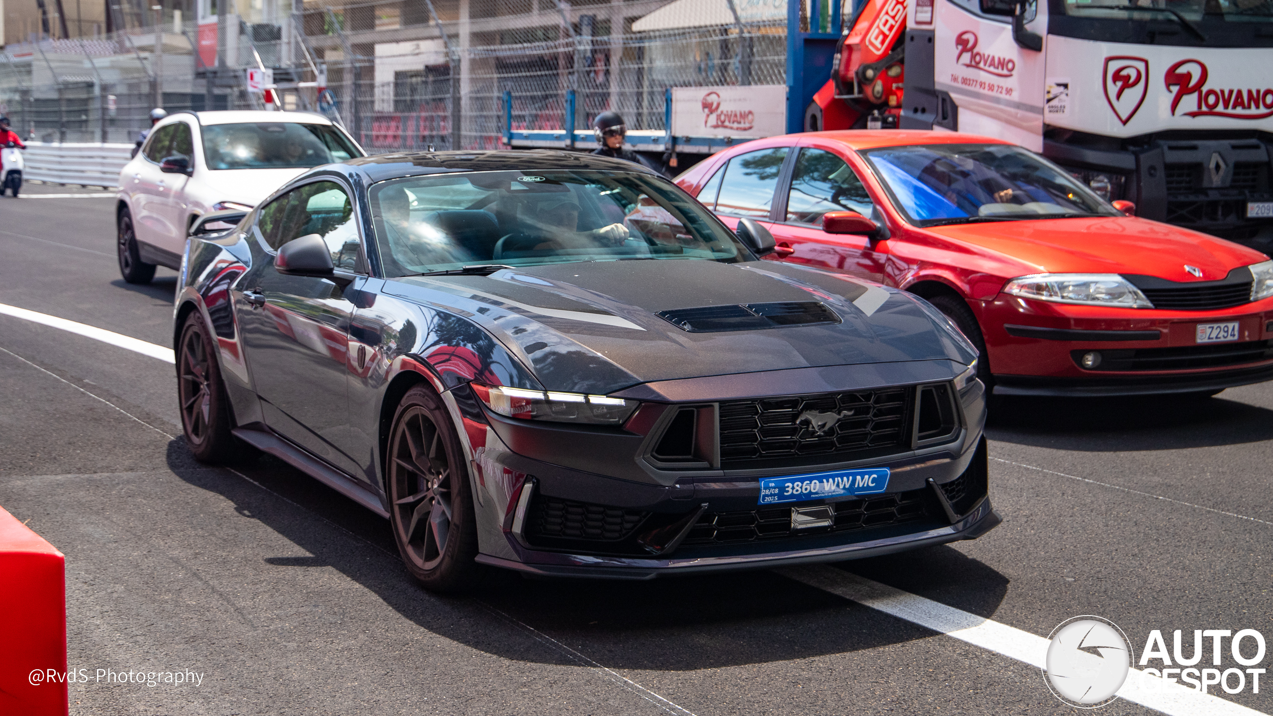 Ford Mustang Dark Horse 2024