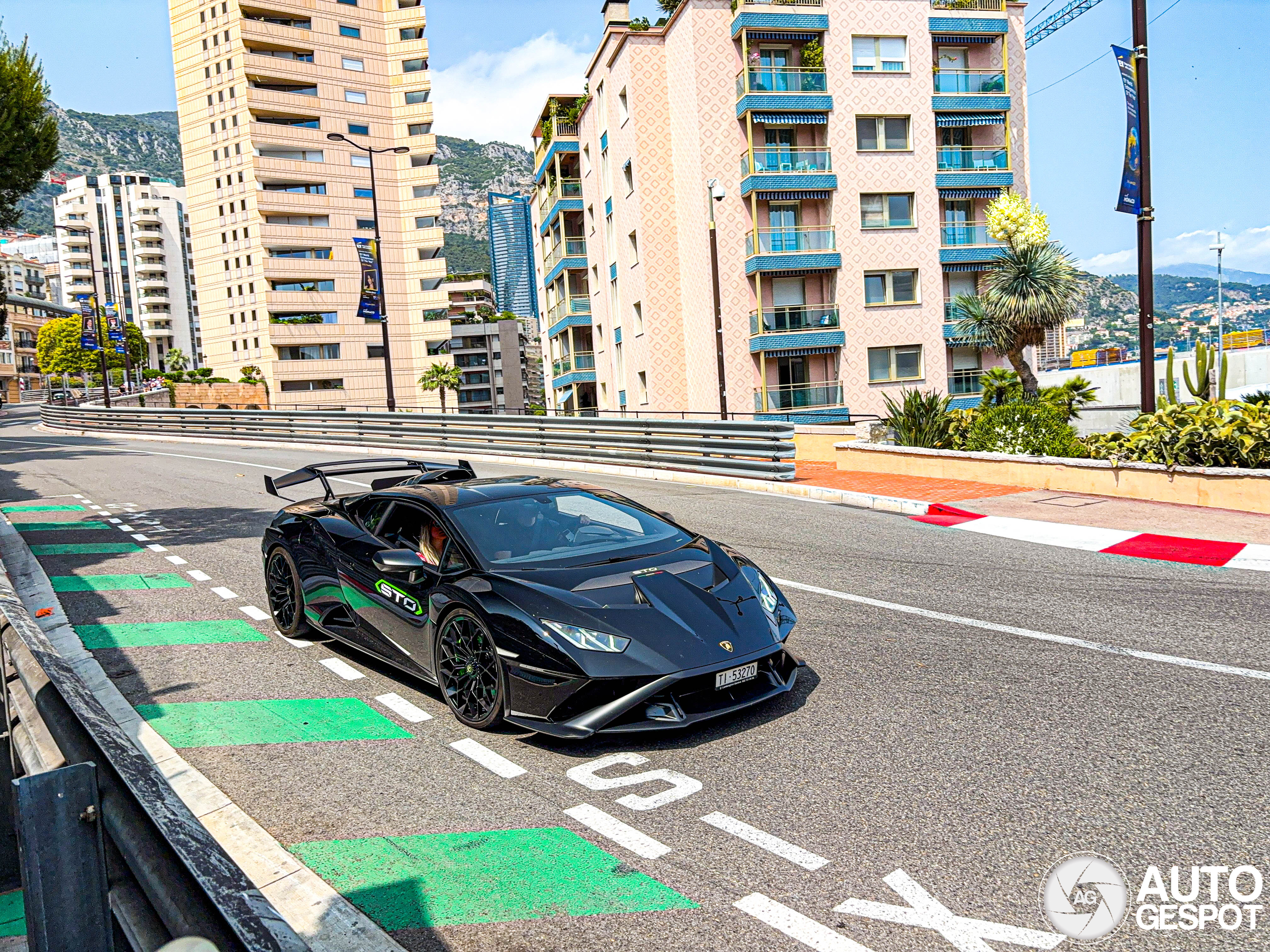 Lamborghini Huracán LP640-2 STO