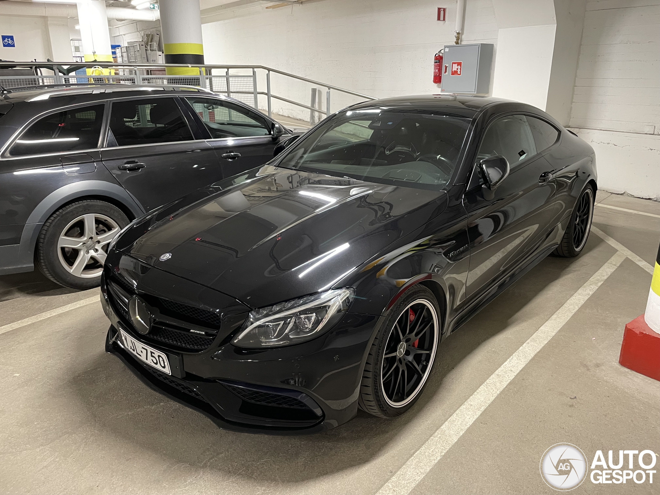 Mercedes-AMG C 63 S Coupé C205