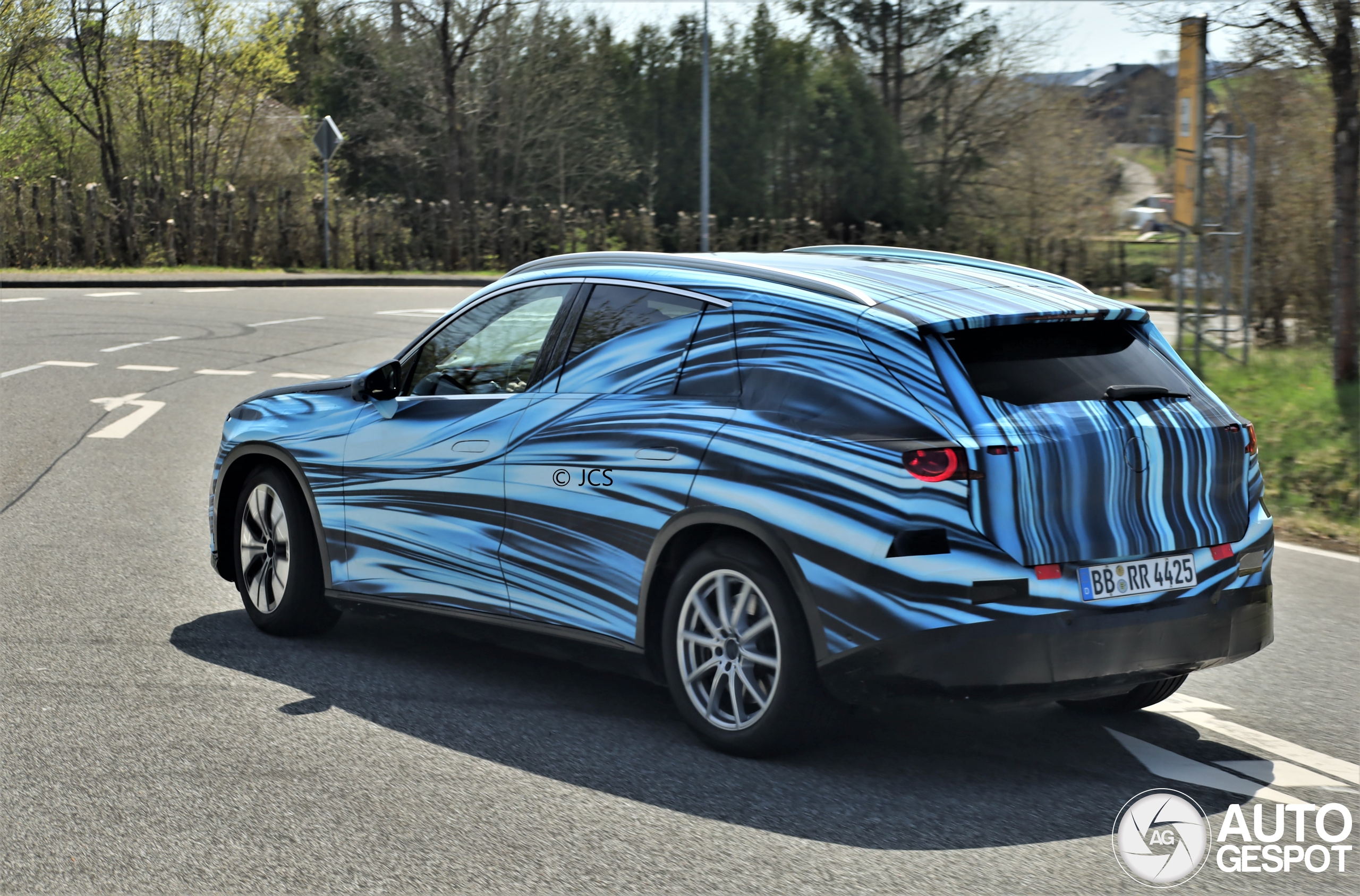 Mercedes-Benz EQC SUV 2025