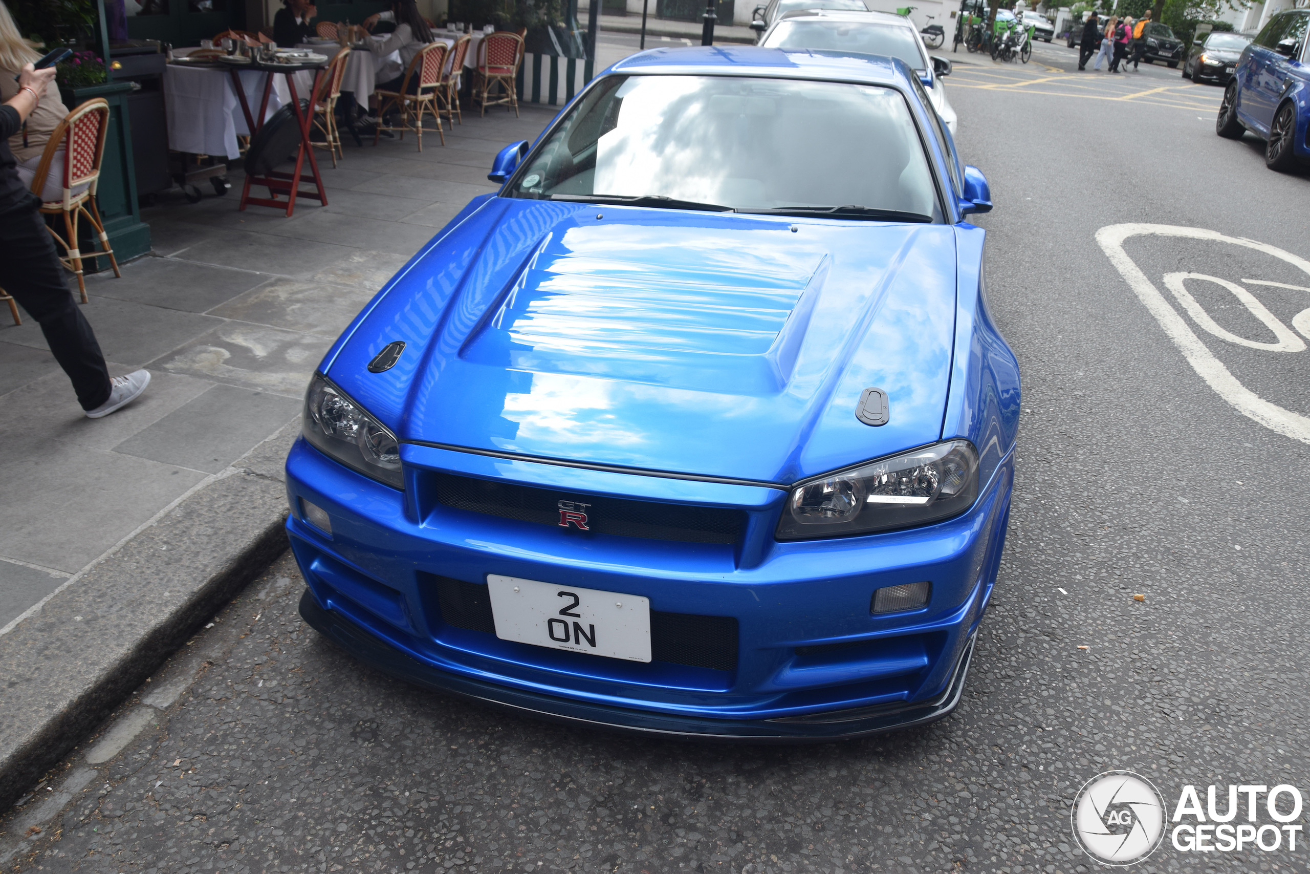 Nissan Skyline R34 GT-R V-Spec II