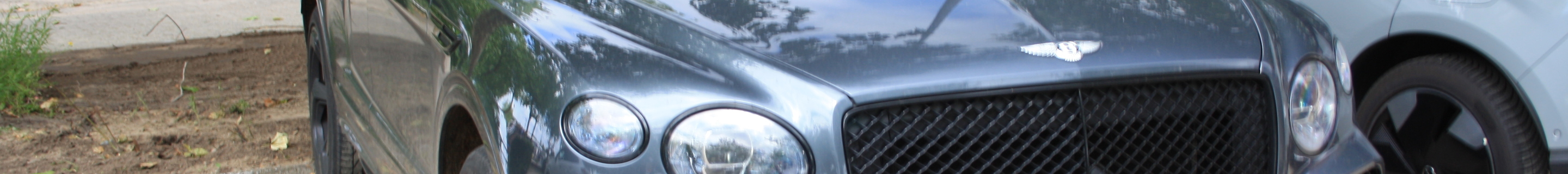 Bentley Bentayga V8 S 2022