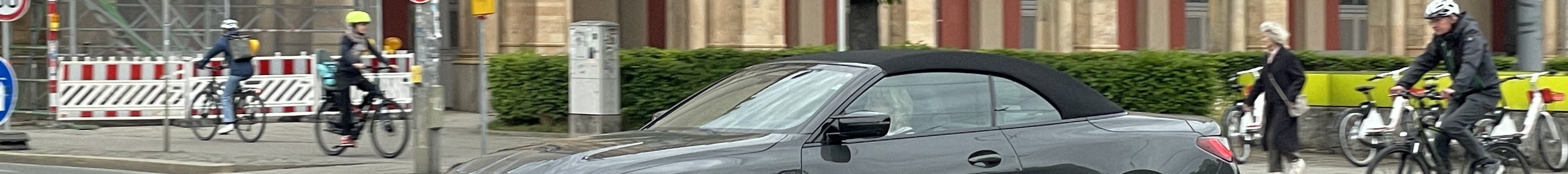 BMW M4 G83 Convertible Competition