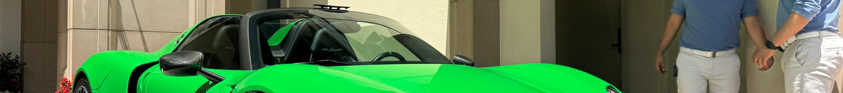 Porsche 918 Spyder Weissach Package
