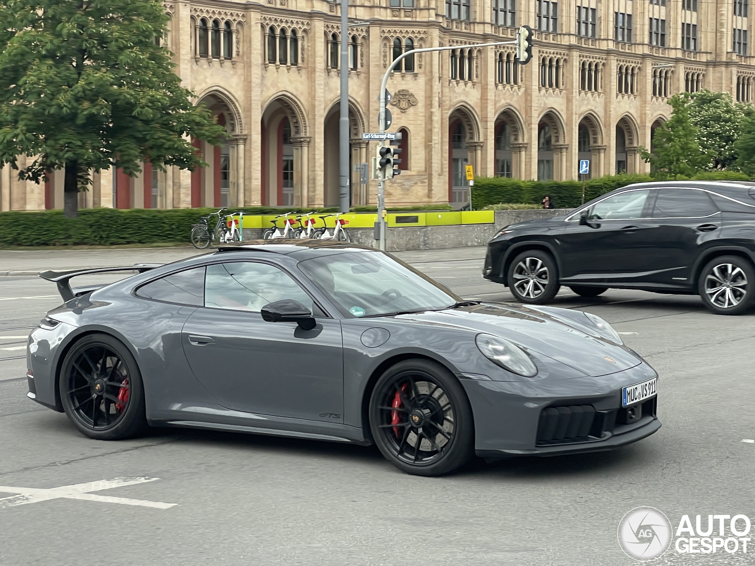 Porsche 992 Carrera GTS MkII