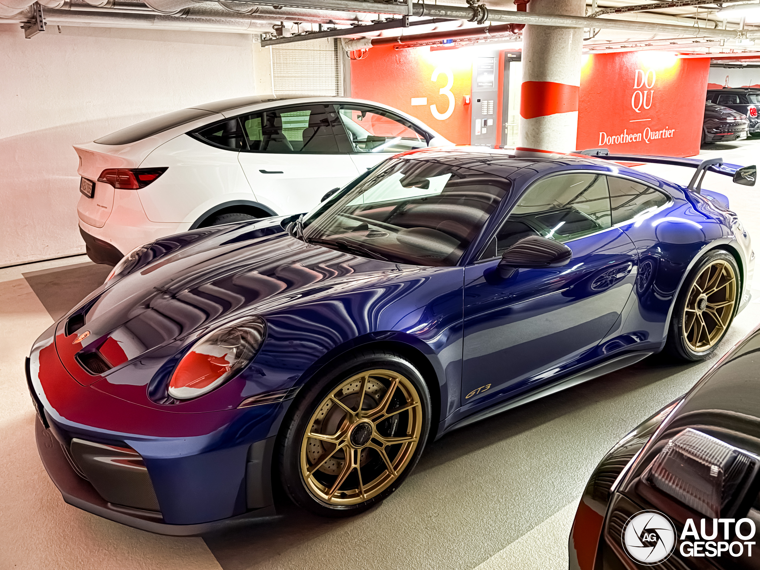 Porsche 992 GT3 MkII Weissach Package