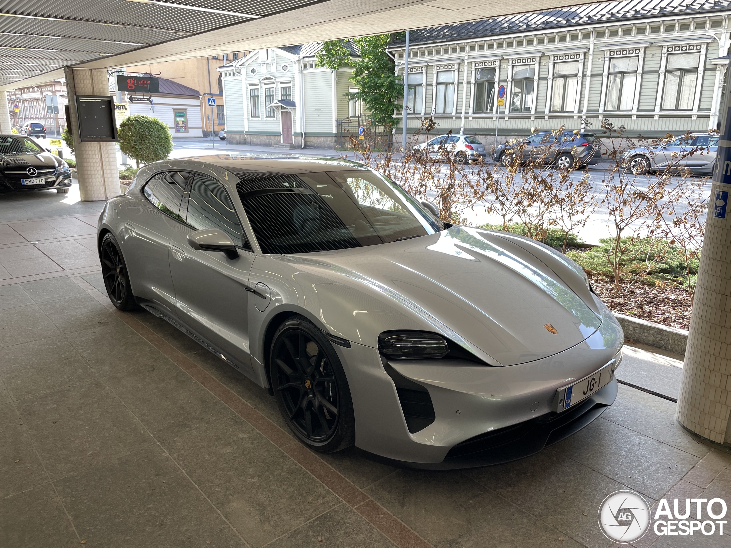 Porsche Taycan GTS Sport Turismo